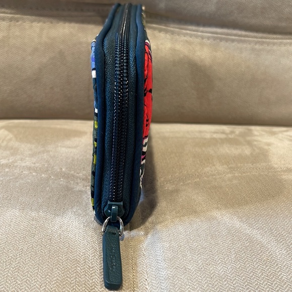 Vera Bradley RFID Wallet-1 - Picture 8 of 8